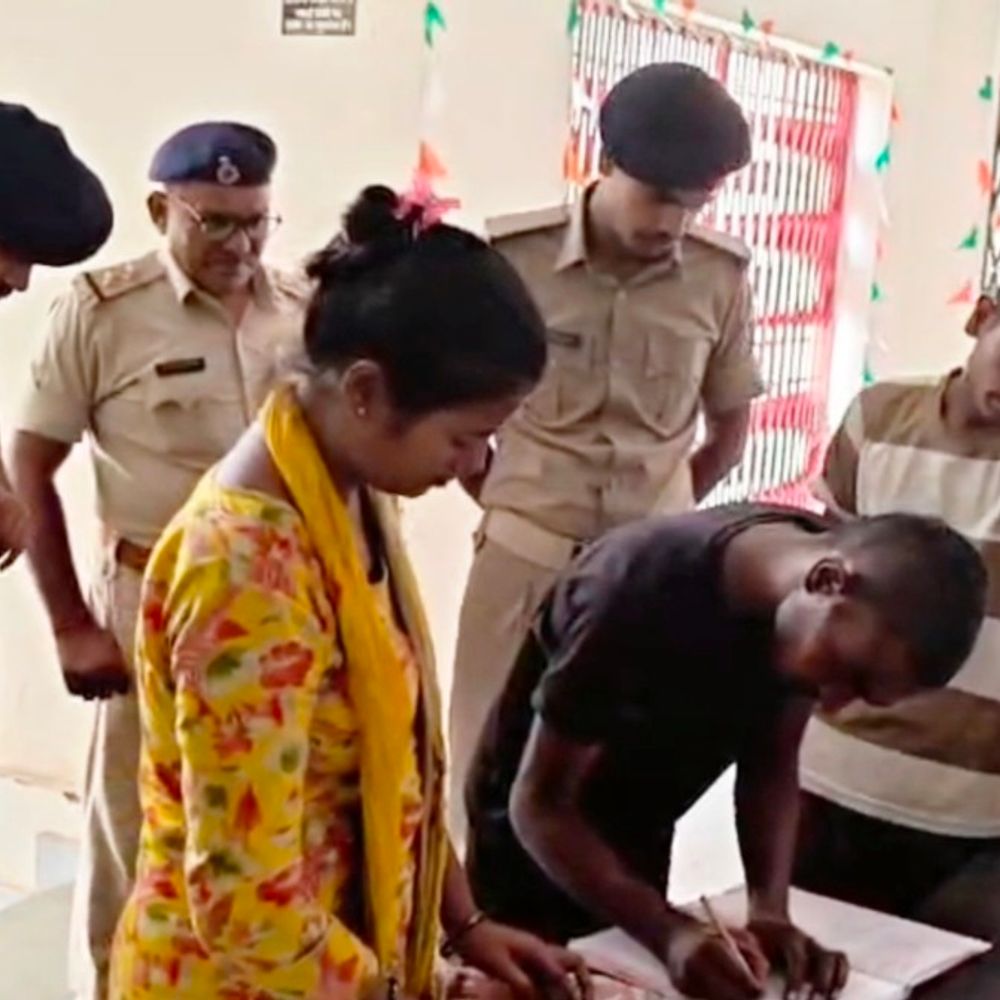 शेखपुरा में मछली बिक्री विवाद में मारपीट, 2 अरेस्ट:पिता सहित चार आरोपी अब तक पकड़े गए, जांच जारी