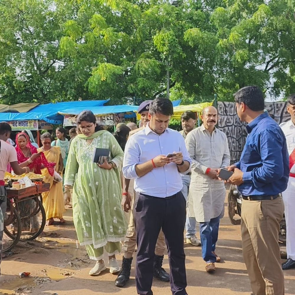 मुंडेश्वरी धाम में हेलीपैड, पार्किंग और कैफेटेरिया बनेंगे:कैमूर में संग्रहालय का होगा आधुनिकीकरण, अस्थायी पुलिस चौकी की होगी व्यवस्था