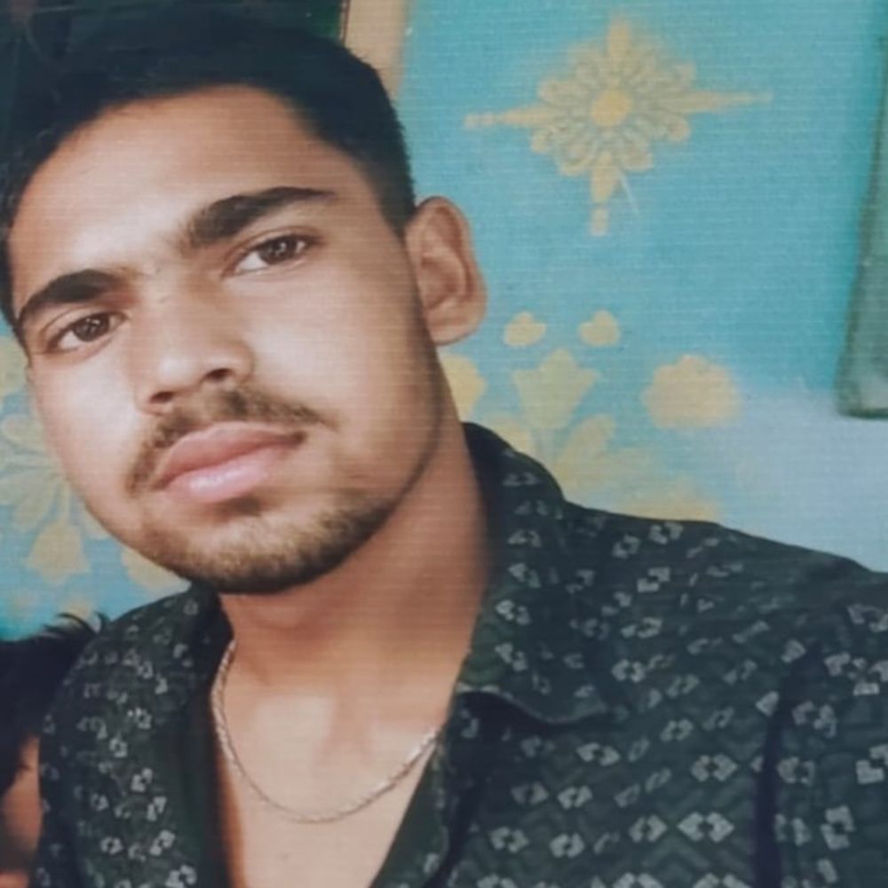 बेगूसराय में कोचिंग जा रहे 9वीं के छात्र का अपहरण:प्रेम-प्रसंग में पड़ोसी पर हत्या की नीयत से किडनैपिंग का आरोप, शहर में करता था पढ़ाई