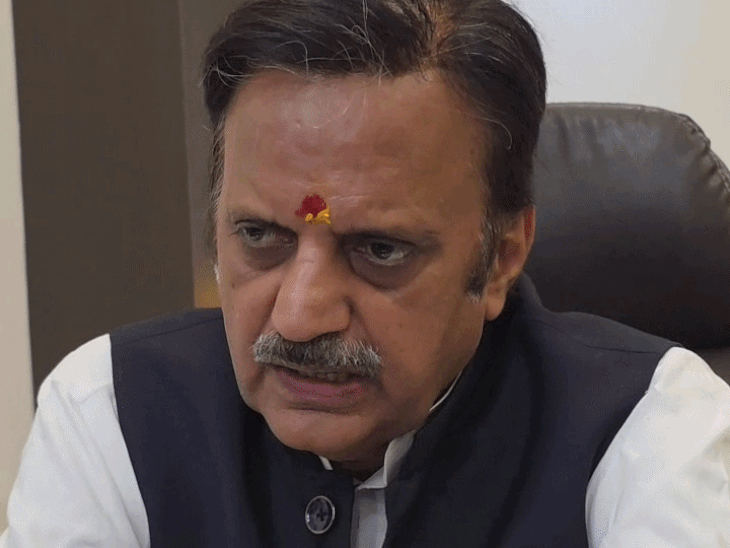 रीवा-मऊगंज के 8 सरकारी अस्पतालों का होगा आउटसोर्स संचालन:5 साल तक निजी एजेंसी संभालेगी व्यवस्था, 30 बेड के CHC में 41 स्टाफ की तैनाती