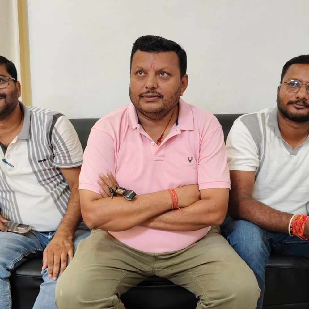 सहरसा में 15 दिन में 59 स्ट्रीट लाइट चोरी:3 वार्डों से हुए गायब, पार्षदों ने नगर आयुक्त से की शिकायत