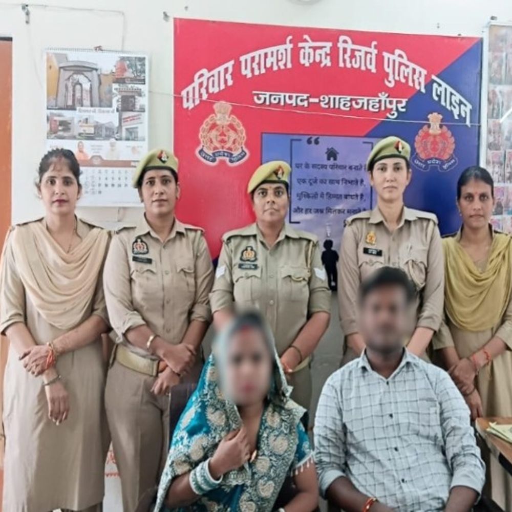 शाहजहांपुर में पुलिस ने तीन टूटते घर बसाए:मारपीट, भूत-प्रेत का आरोप; परामर्श केंद्र में सुलह के बाद पति-पत्नी साथ लौटे