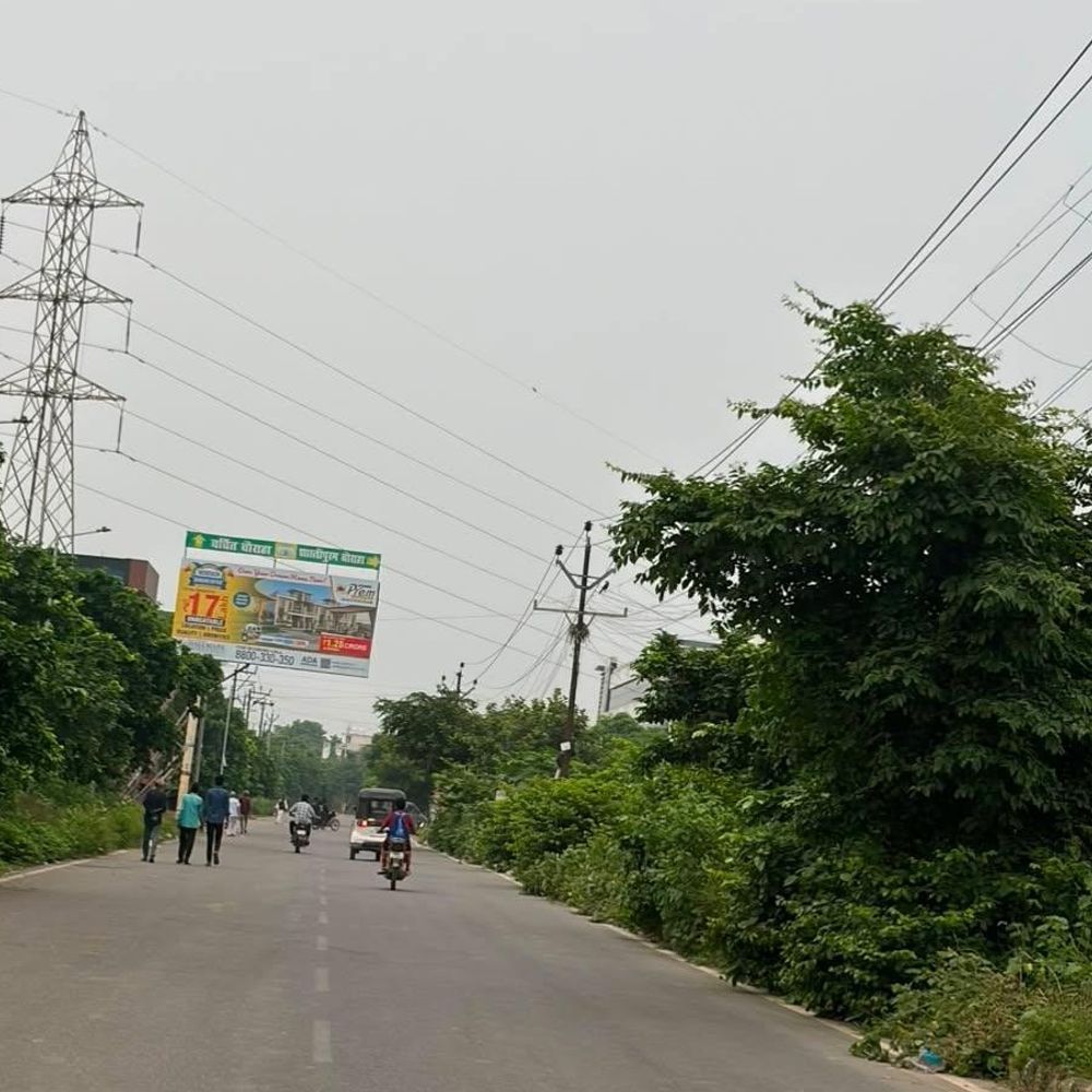 आगरा में सुबह से छाए बादल, बारिश के आसार:उमस से नहीं है राहत, 19 अगस्त तक ऐसा ही रहेगा मौसम