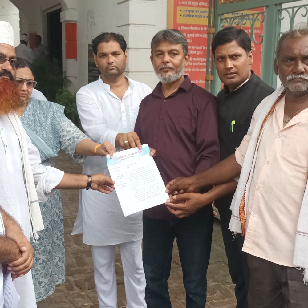 जौनपुर में 10 सितंबर को बारावफात का जुलूस:शाही मस्जिद से रौजा कदम रसूल तक निकलेगा, गड्ढामुक्त सड़कों की मांग