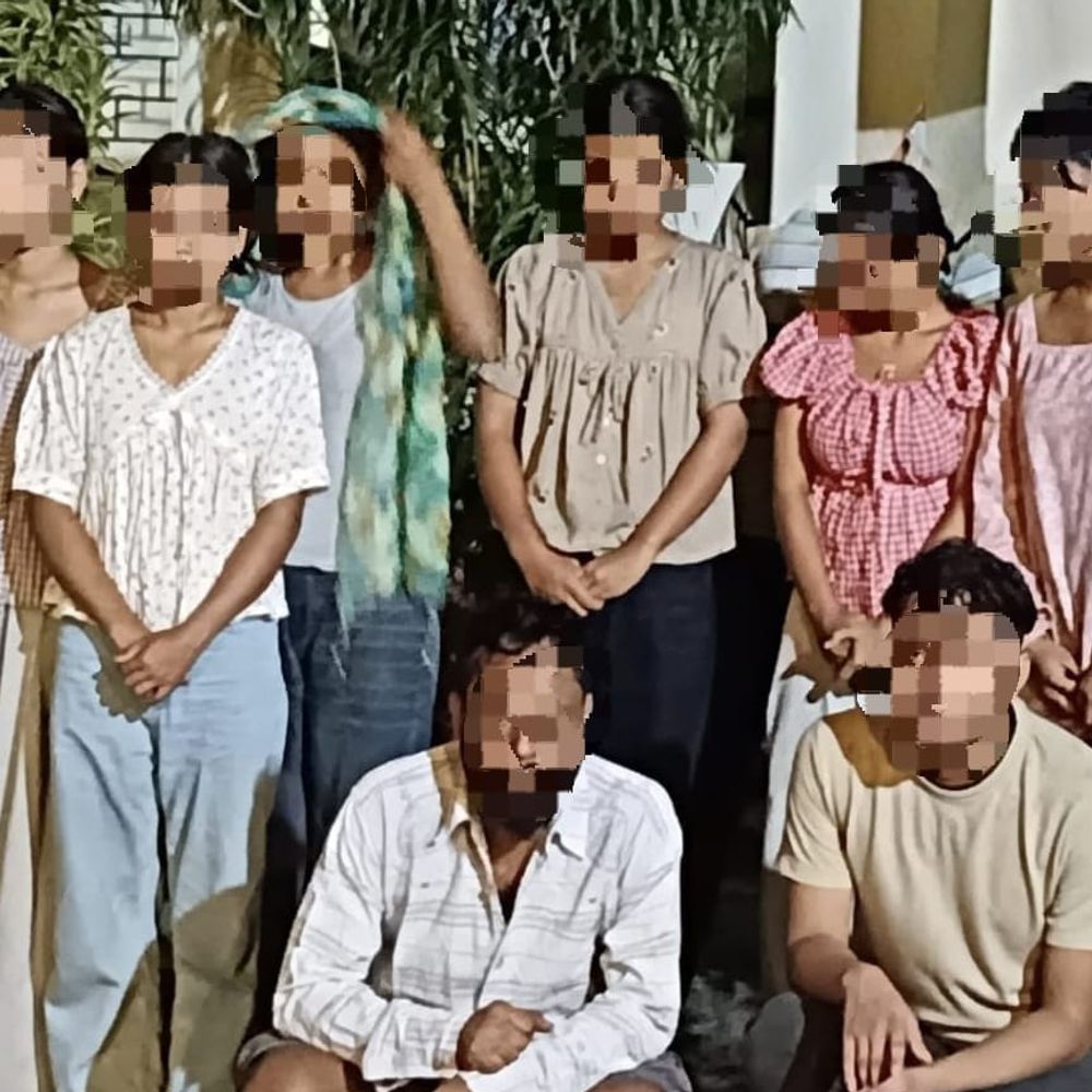 भारत-नेपाल बॉर्डर पर 4 नाबालिग समेत 6 युवतियां रेस्क्यू:नेपाल के डांस बार तक पहुंचाने की थी योजना,2 तस्कर अरेस्ट