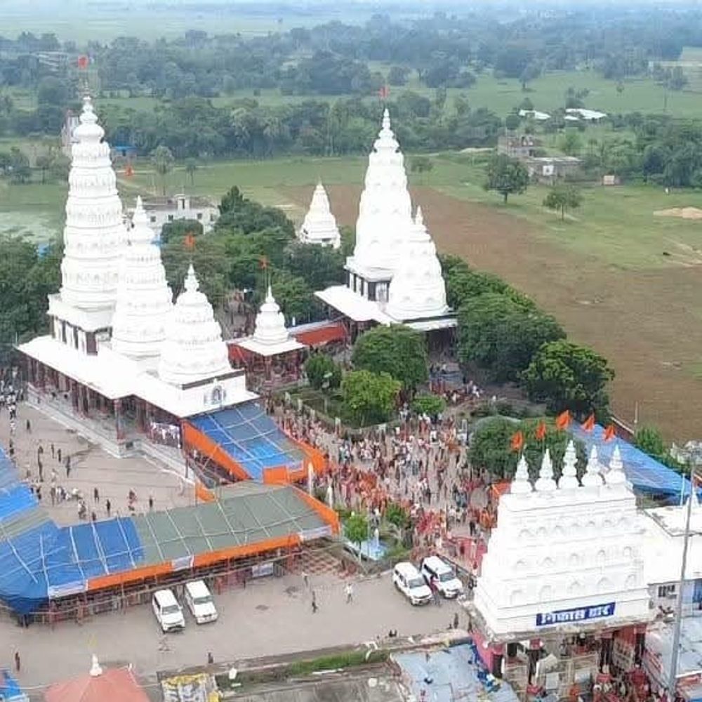 गयाजी से 4 अफसर लखीसराय भेजे गए:अशोकधाम में सुरक्षा-व्यवस्था संभालेंगे, भगदड़ में 7 लोगों की हुई थी मौत; अलर्ट मोड में प्रशासन