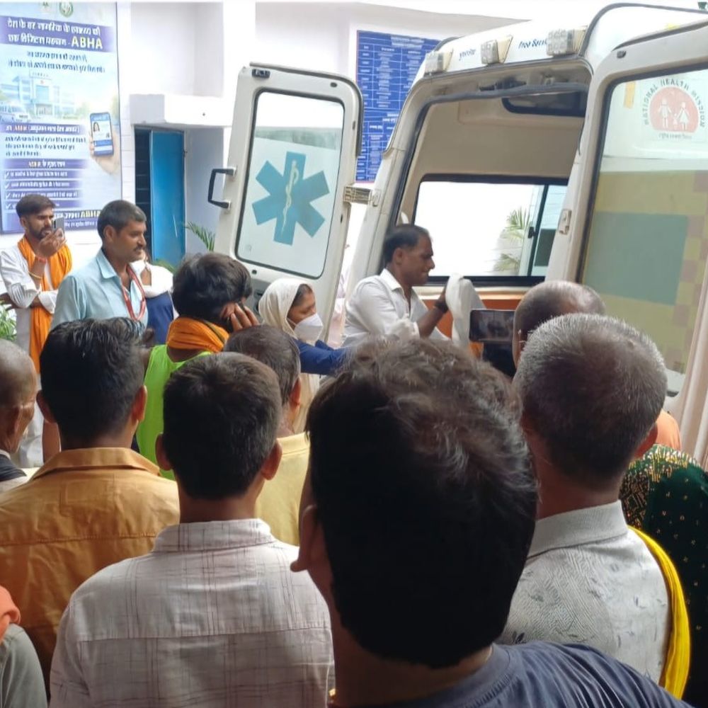 अशोकधाम भगदड़ में मृतकों की संख्या हुई 8:PMCH में भर्ती घायल महिला ने इलाज के दौरान तोड़ा दम, घटना की परिस्थितियों की जांच जारी