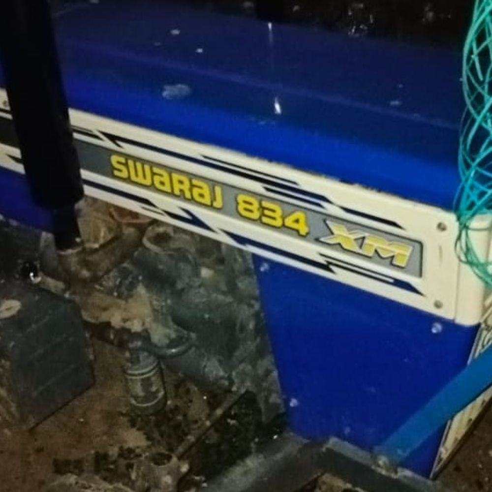 गौरीचक में अवैध बालू लदे तीन ट्रैक्टर जब्त:प्रत्येक पर 1.12 लाख रुपये का जुर्माना लगाया गया