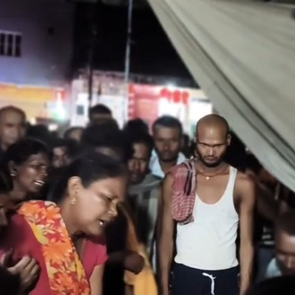 नालंदा में कंपाउंडर की गोली मारकर हत्या:अस्पताल से ड्यूटी के बाद घर लौट रहे थे, बदमाशों ने गले में मारी बुलेट