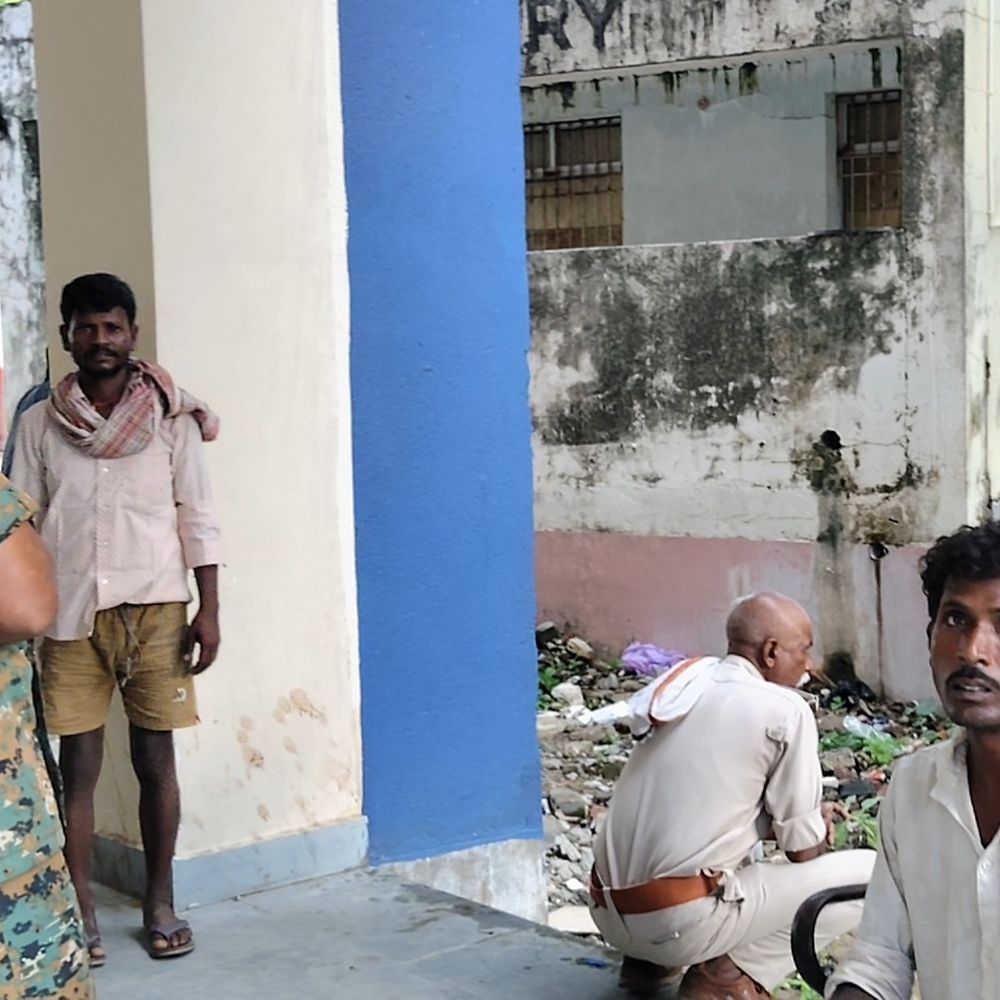 नालंदा में बीमार मासूम ने खाते समय किया टॉयलेट:झल्लाए पिता ने मारा थप्पड़, कुपोषित बच्चे की मौत; डर से शव को बाहर फेंका