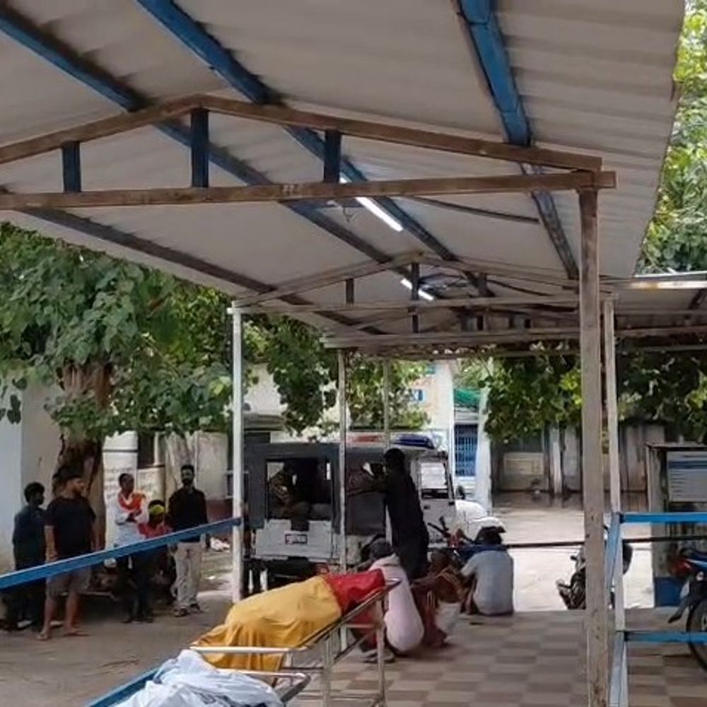 जमुई में नदी में डूबे मजदूर का शव बरामद:14 घंटे बाद पतौना में मिला बॉडी, छत ढलाई के बाद नहाने गया था