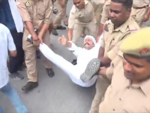 पटना में छात्रों का आंदोलन आज भी जारी:BPSC-BSSC और TRE-4 के अभ्यर्थी धरने पर हैं, कहा- मांगें पूरी होने तक करेंगे प्रोटेस्ट