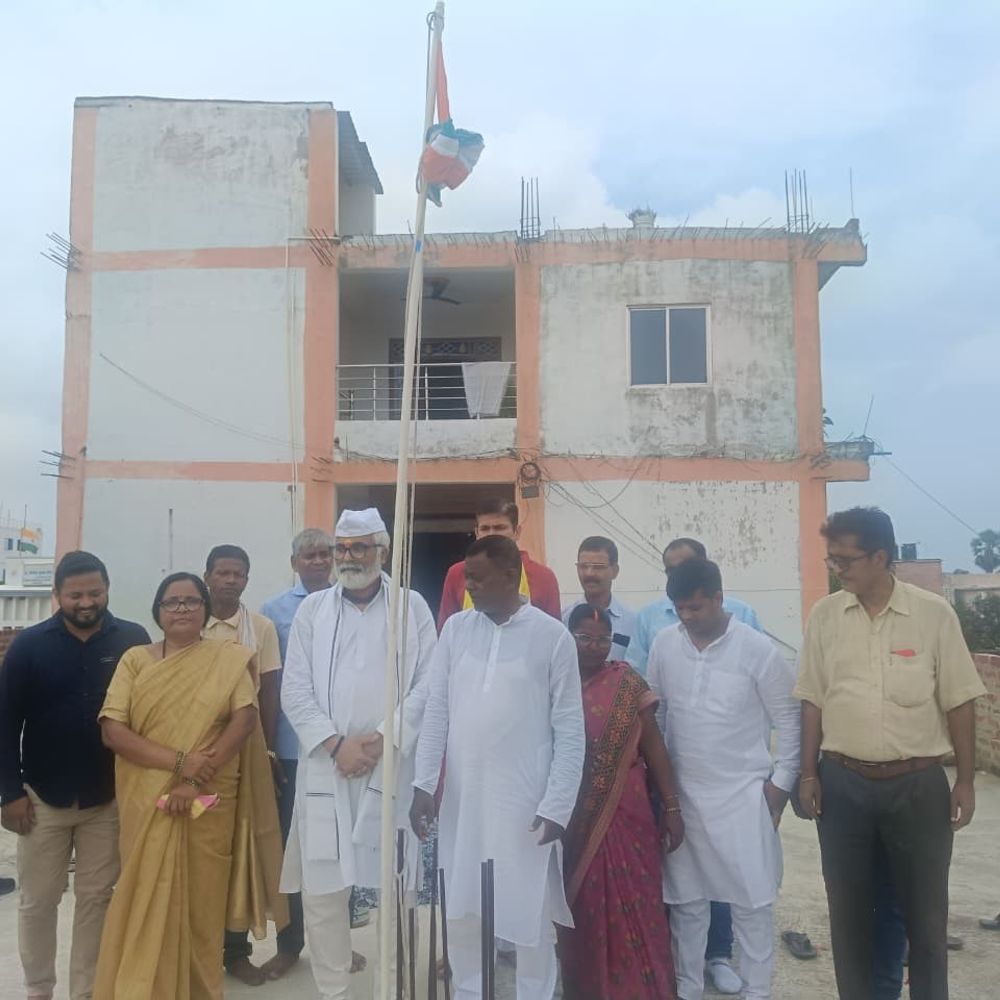 जन सुराज पार्टी ने जहानाबाद में स्वतंत्रता दिवस मनाया:रोजगार और पलायन रोकने पर पार्टी के नेताओं ने विचार साझा किए