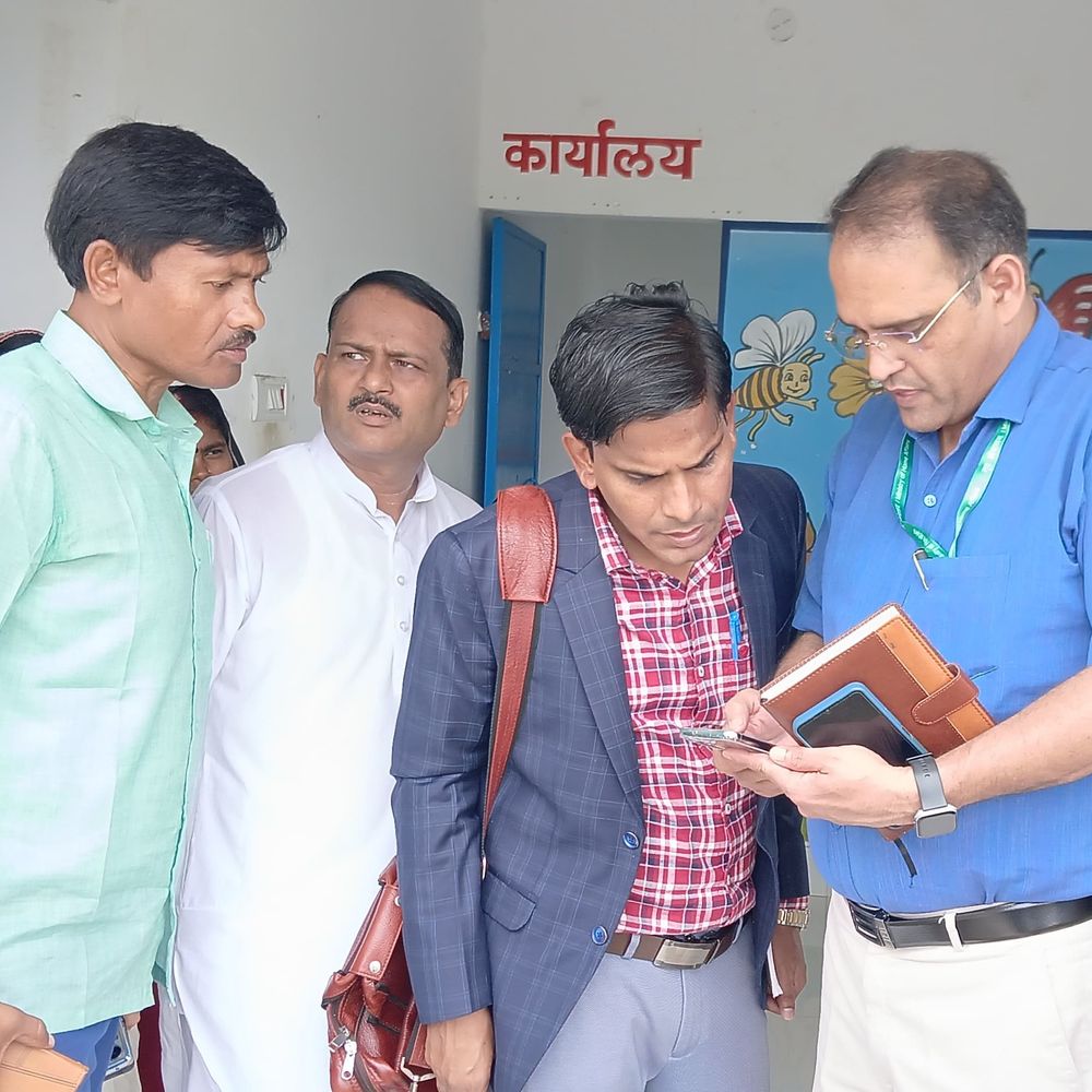 बांका में केंद्रीय टीम ने विकास कार्यों का जायजा लिया:फुल्लीडूमर की पंचायतों में स्थिति संतोषजनक पाई गई