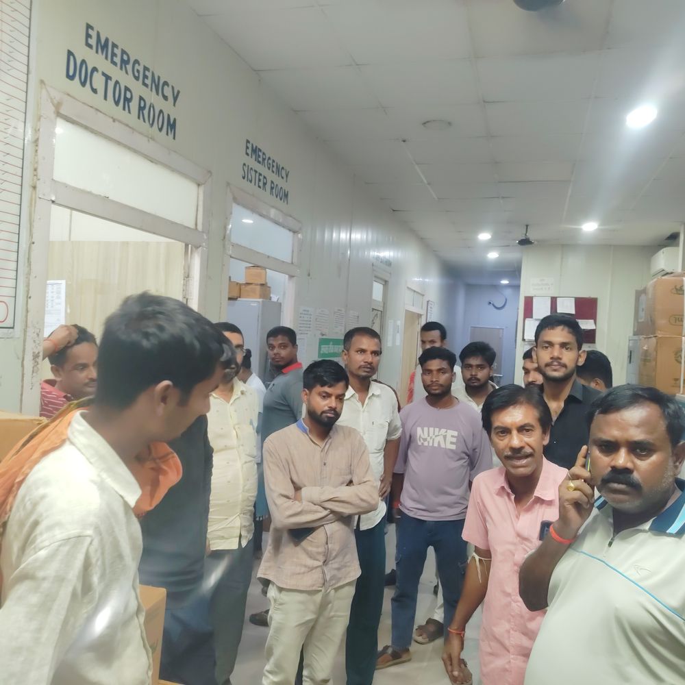 जहानाबाद सदर अस्पताल में इमरजेंसी से डॉक्टर गायब:मरीज घंटों परेशान, डीएम की सख्ती बेअसर; सिविल सर्जन ने दिए जांच के आदेश