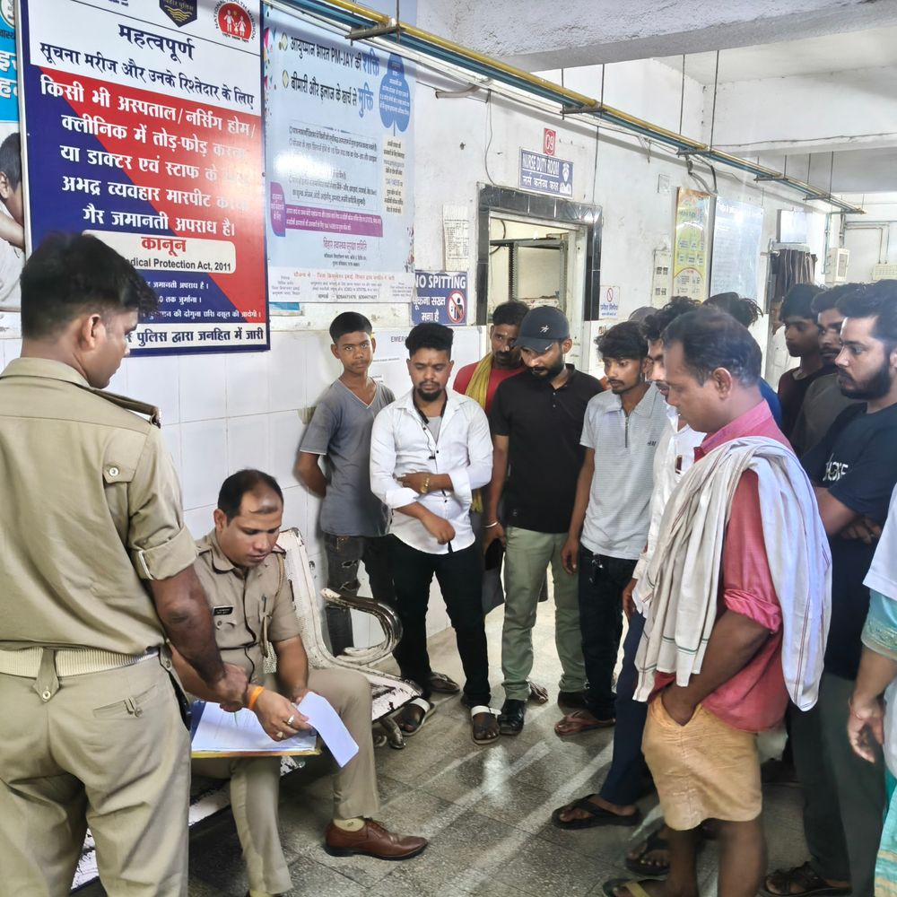 शिवहर में सड़क हादसे में वृद्ध महिला की मौत:कमरौली मोड़ पर बाइक सवार ने मारी टक्कर, अस्पताल ले जाते समय तोड़ा दम