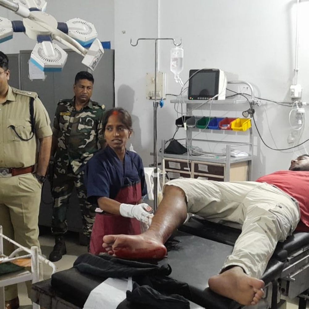 कोडरमा पुलिस की बिहार के अपराधियों के साथ मुठभेड़:बैंक लूट की बना रहे थे योजना, एक के पैर में लगी गोली, सभी चार लूटेरे धराए