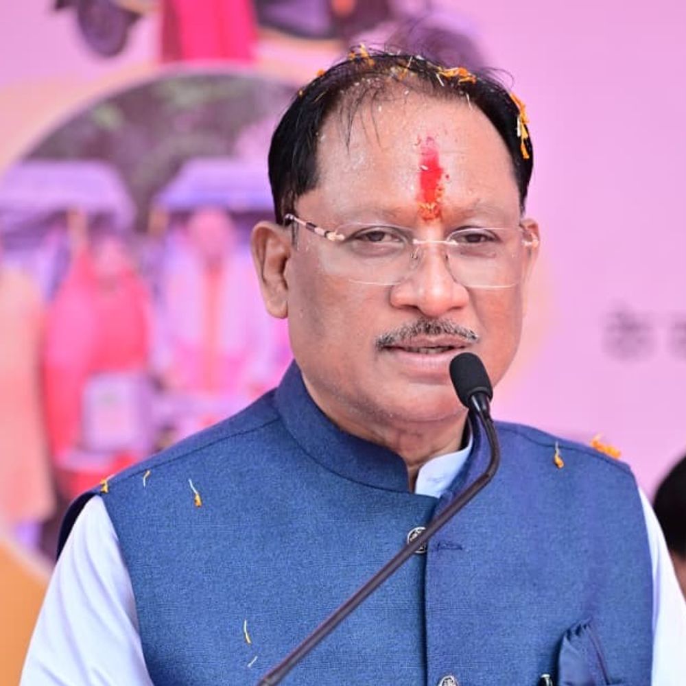 नेपाल में फंसे छत्तीसगढ़वासियों की वापसी के लिए सरकार सक्रिय:हेल्पलाइन नंबर- फंसे लोग 1070 और +91-771-2223471 पर कर सकते हैं संपर्क