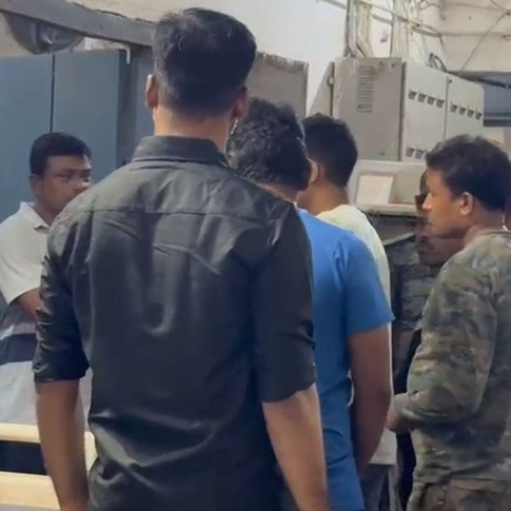 तेलंगाना पुलिस ने नवादा से 5 साइबर ठग पकड़े:फर्टिलाइजर फ्रेंचाइजी के नाम पर धोखाधड़ी, 4 लाख रुपये से अधिक की ऑनलाइन ठगी