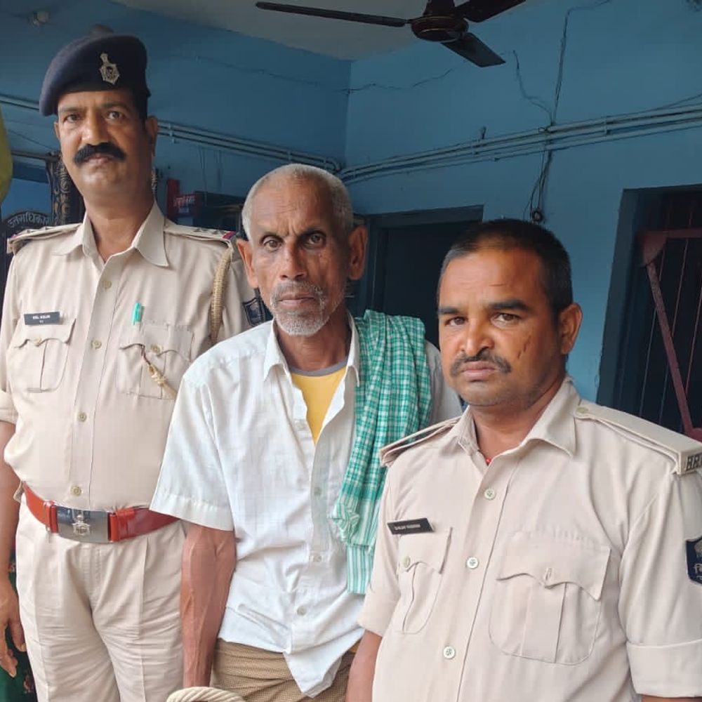 शेखपुरा में 2 आरोपी गिरफ्तार:महिला से छेड़खानी और पुलिस पर हमला मामले में थी तलाश