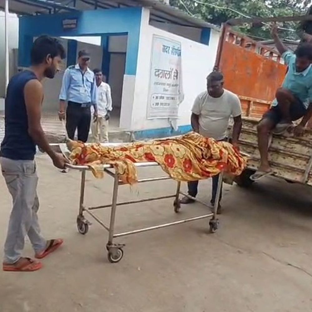 जमुई में सांप के डसने से बच्चे की मौत:सोते समय हुई घटना, रेफर के बाद रास्ते में गई जान