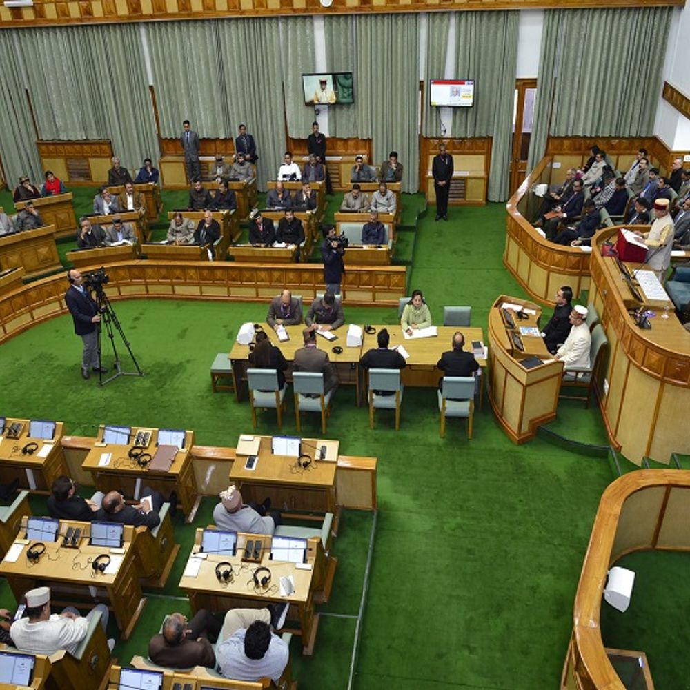 हिमाचल विधानसभा मानसून सेशन:आज भी ‘वंदे मातरम’ पर घमासान के आसार, स्पीकर दे सकते हैं व्यवस्था, पहले दो दिन हंगामे की भेंट चढ़ चुके