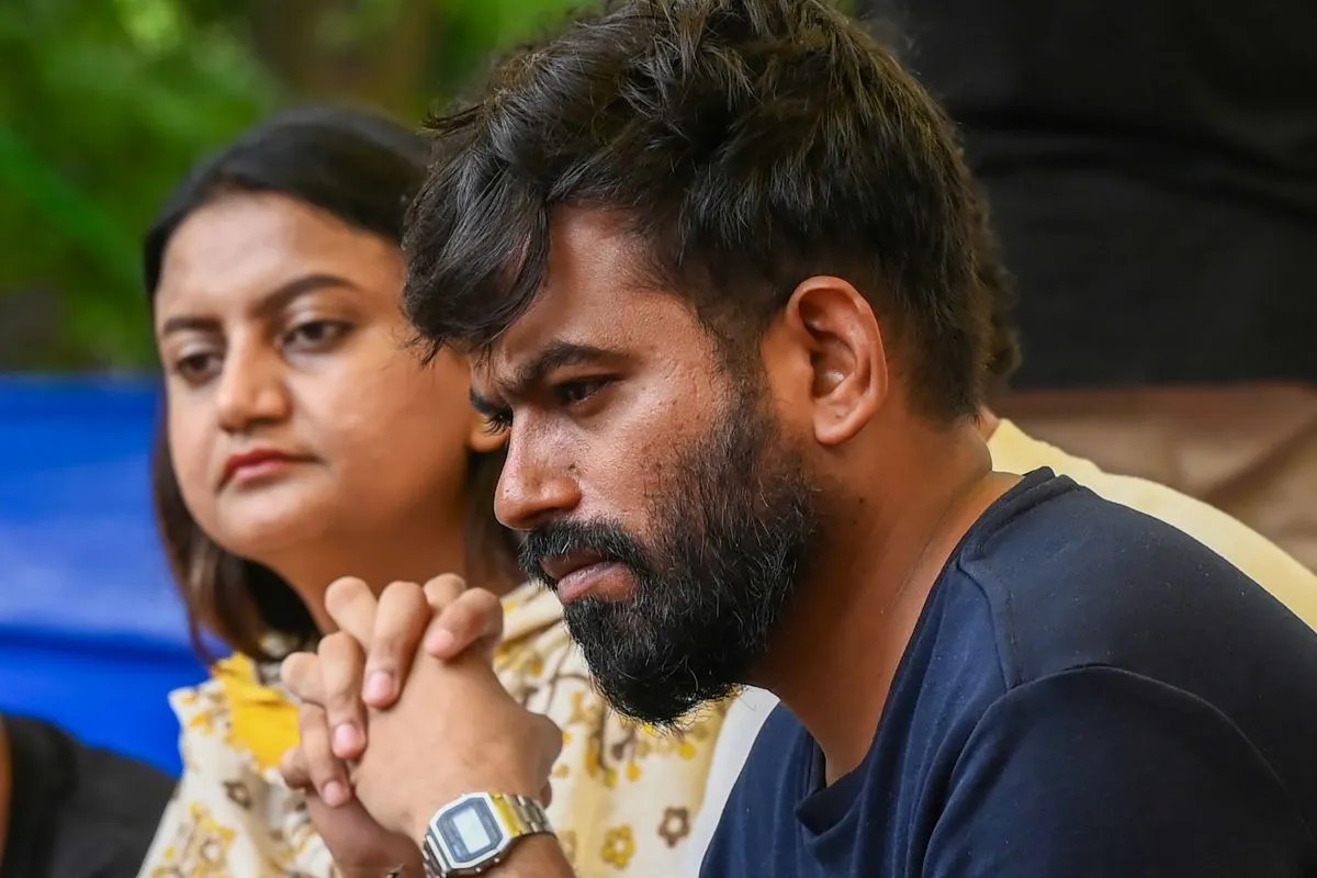 कॉकरोच जनता पार्टी को गंभीरता से लेने की जरूरत नहीं, बार-बार आंदोलन से इस्तीफे नहीं होंगे : आनंद दुबे