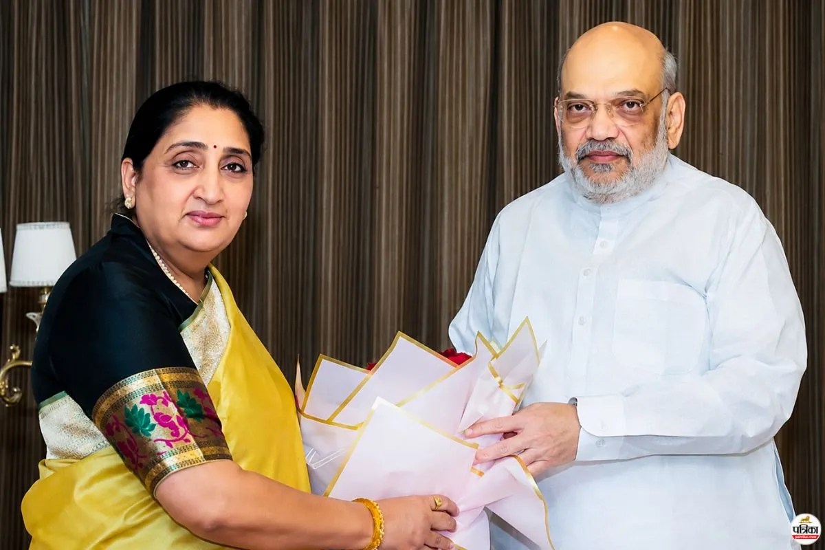 महाराष्ट्र की राजनीति में हलचल: अमित शाह ने सुनेत्रा पवार से नहीं की मुलाकात, ‘पीके’ के कारण भाजपा और NCP में आई दरार?