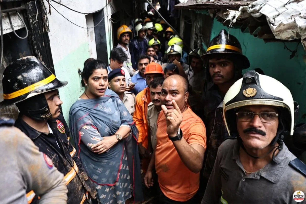 मुंबई लैंडस्लाइड में मृतकों की संख्या 6 हुई, प्रशासन बोला- नोटिस के बाद भी रह रहे थे लोग; सरकार देगी 4 लाख का मुआवजा