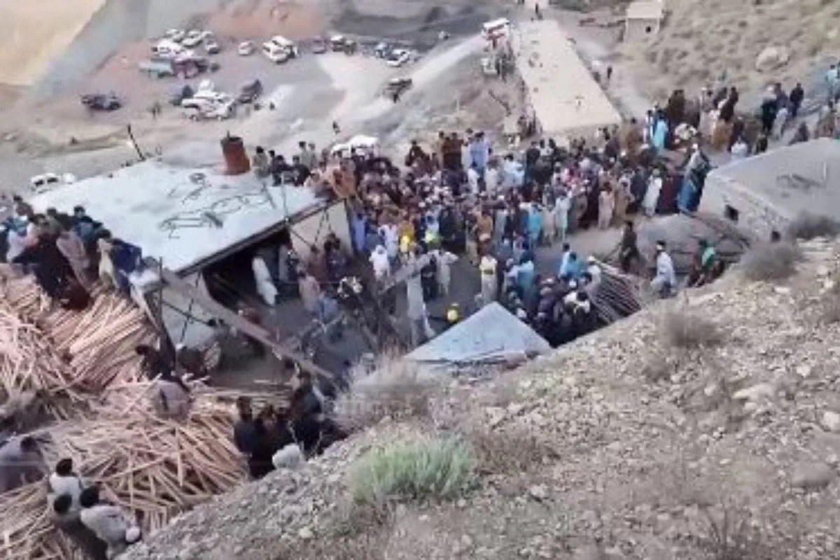 Pakistan Coal Mine Blast: पाकिस्तान के बलूचिस्तान में कोयला खदान में धमाका, 32 खनिकों की मौत, 10 अब भी फंसे