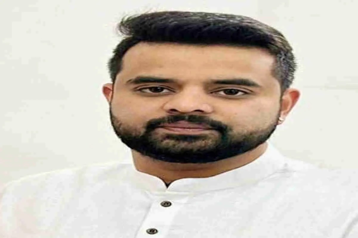 जेल की वीआईपी बैरक में प्रज्वल रेवन्ना के पास मोबाइल पहुंचने का राज खुलेगा, डीआईजी के नेतृत्व में जांच शुरू