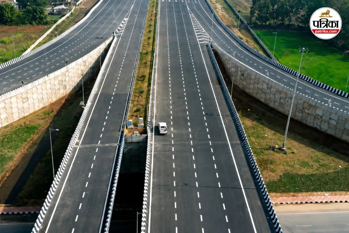 Ganga Expressway: गंगा एक्सप्रेसवे पर बारिश का असर, 3 दिन में 6 जगह धंसी सड़क, अब पुलों पर बनाया जा रहा ड्रेनेज सिस्टम