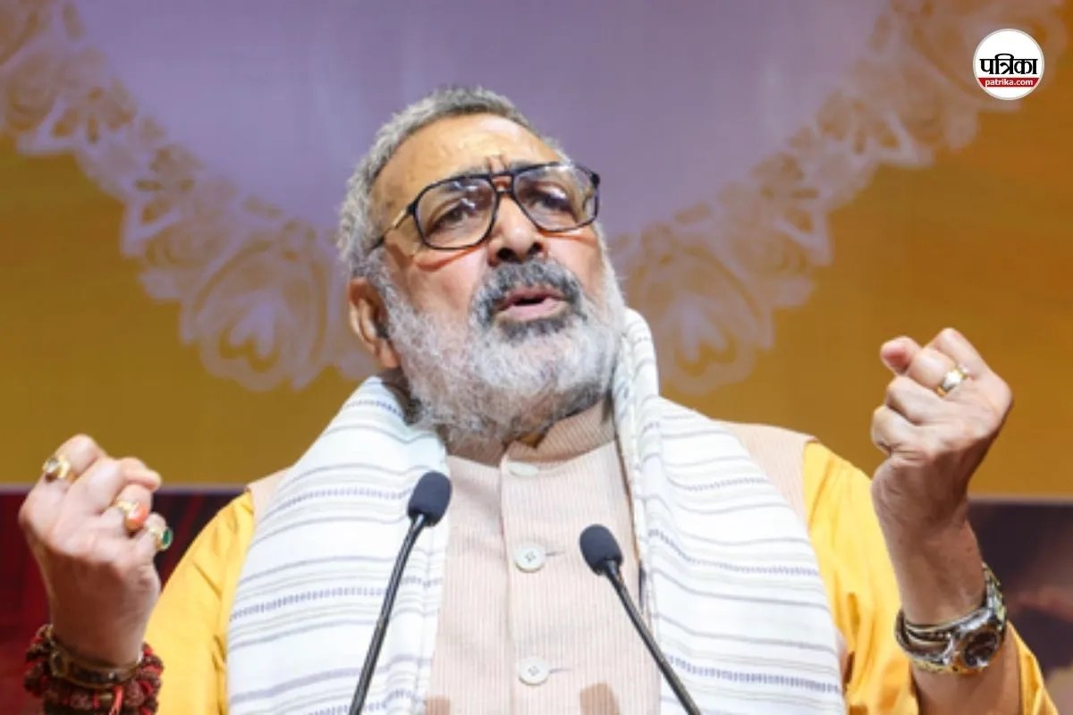 Vande Mataram Controversy: कांग्रेस पर बरसे गिरिराज सिंह, बोले- जिन्ना के दबाव में बदला था वंदे मातरम, सनातन बिना भारत अधूरा