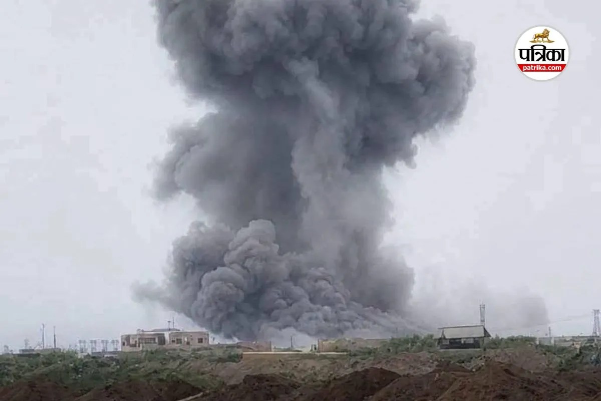 Houthi Attacks Al-Makha Port: सऊदी-पाक-तुर्किये रक्षा समझौते के बीच हूतियों का हमला, 7 की मौत से मचा हड़कंप