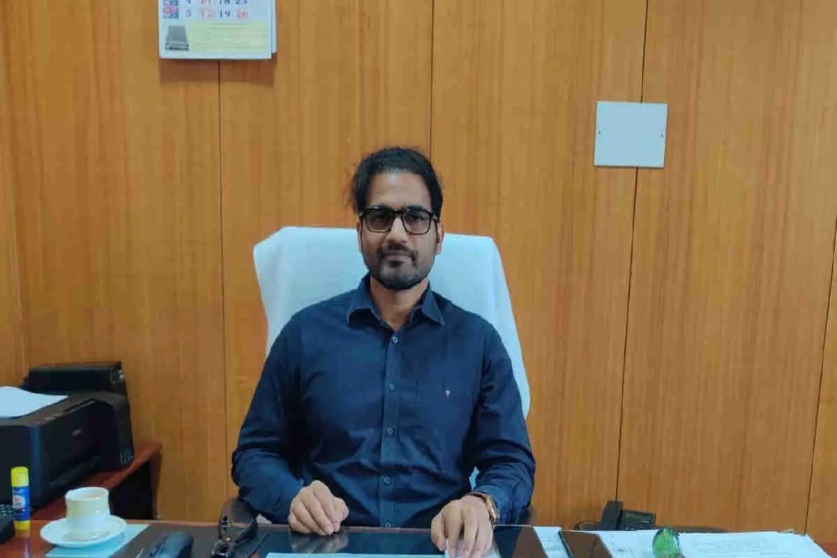 IAS अधिकारी ज्ञानेंद्र कुमार गंगवार लापता, सामने आया गृह मंत्री प्रियांक खड़गे का बयान, जानें क्या कहा