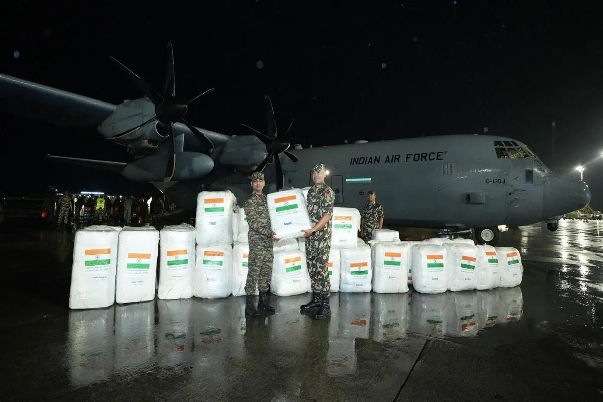 Nepal Flood: भारत ने नेपाल को भेजी चौथी राहत खेप, 11 टन सामान के साथ रेस्क्यू टीम भी काठमांडू पहुंचीं