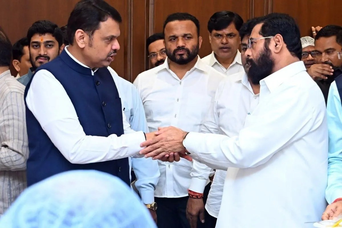 मराठी पर महायुति में फिर घमासान? फडणवीस की ‘एक साल’ की मोहलत से शिंदे सेना नाराज, MNS भी हमलावर