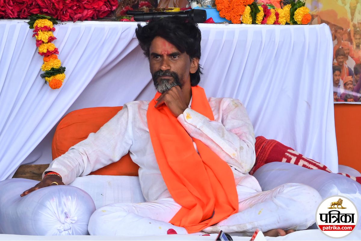 मराठा आरक्षण के लिए मनोज जरांगे का 11वां आमरण अनशन, पुलिस ने दिया नोटिस; बोले- सीएम आवास के सामने करूंगा आंदोलन