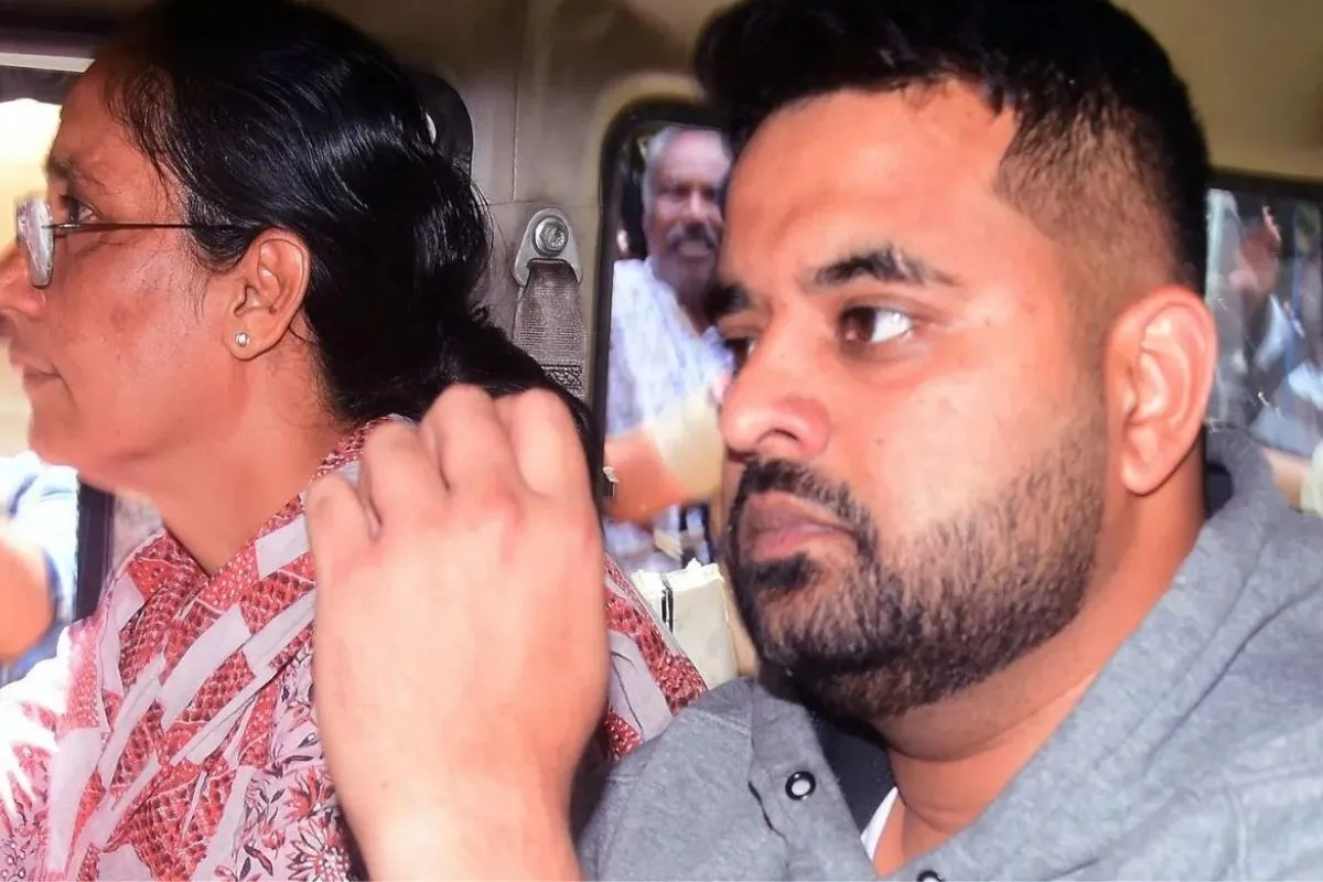 फोन मिला, वीडियो सामने आया और अब बदली बैरक, प्रज्वल रेवन्ना के जेल कांड में आगे क्या होगा?