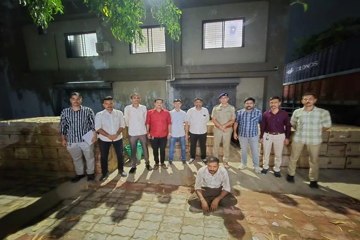 साणंद-वीरमगाम हाइवे से एक करोड़ से अधिक की विदेशी शराब जब्त, एक गिरफ्तार, 5 फरार