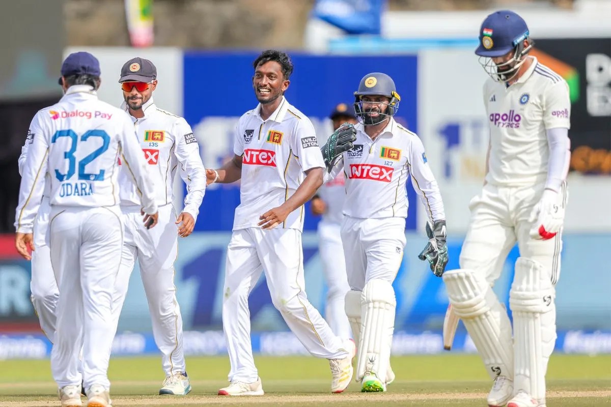 IND vs SL: दूसरे दिन श्रीलंकाई स्पिनर्स के जाल में फंसे टीम इंडिया के 6 बल्लेबाज, आखिरी 33 ओवर में गिरे 7 विकेट