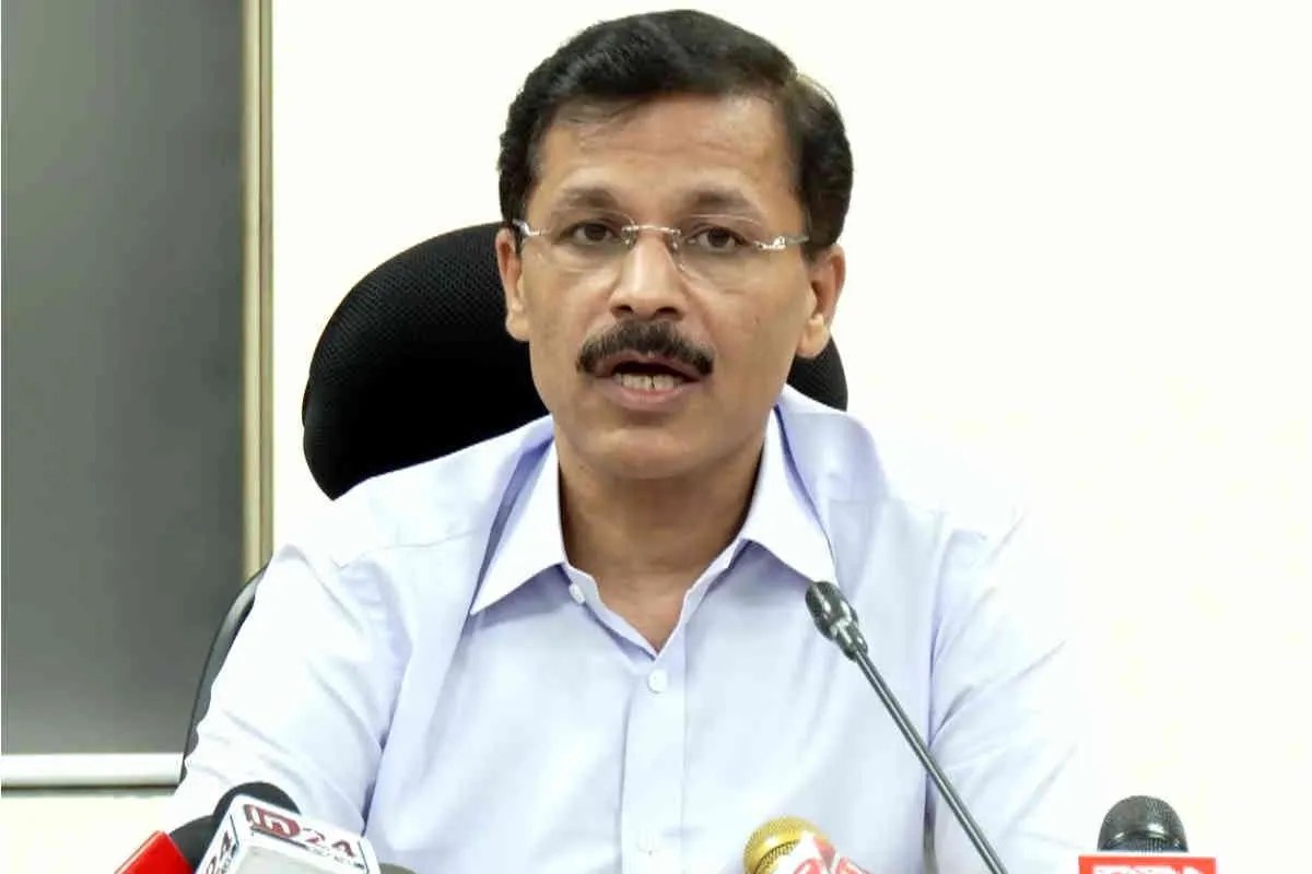 रेस्टोरेंट में मिले चूहे तो मैनेजर ने बताया पालतू, IAS अधिकारी तुकाराम मुंढे ने सुनाया हैरान करने वाला किस्सा