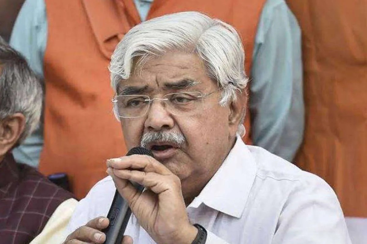 गणपति जुलूस पर अंडे फेंकने की घटना पर विहिप की कड़ी चेतावनी, आलोक कुमार बोले- हिंदू समाज हर बार सहन नहीं करेगा
