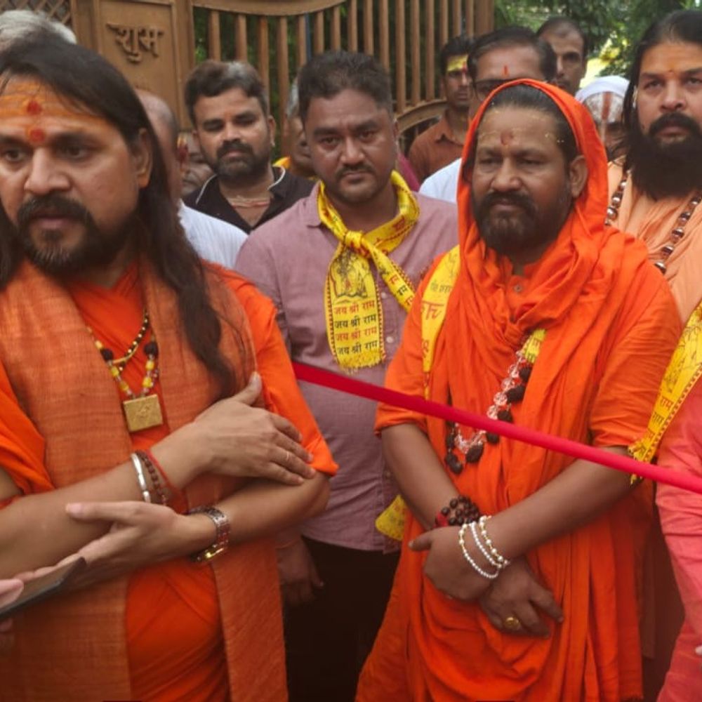 सावन के समापन पर निकली भोलेनाथ की विदाई यात्रा:ललितपुर में सवा पांच करोड़ पार्थिव शिवलिंग निर्माण के बाद धूमधाम से संपन्न