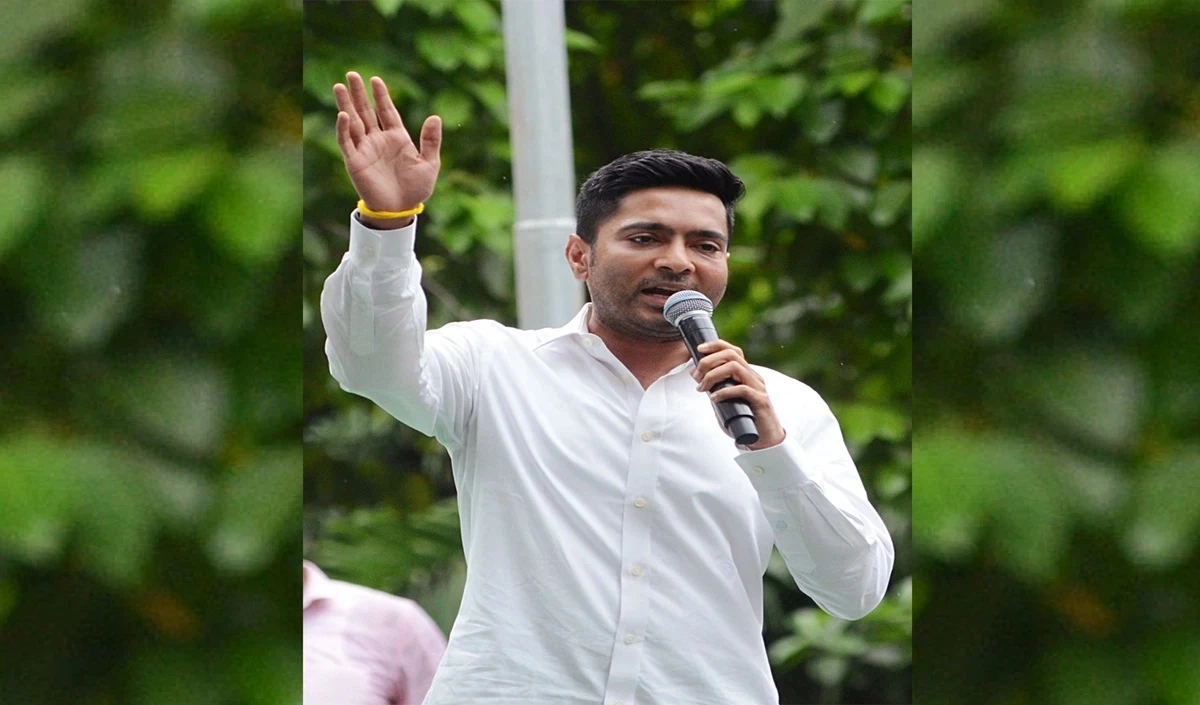 Abhishek Banerjee Eye Surgery: सुप्रीम कोर्ट ने कहा- इलाज के लिए विदेश जाना हर नागरिक का मौलिक अधिकार