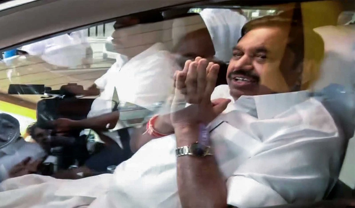 AIADMK का शक्ति प्रदर्शन: Thanjavur में EPS की अगुवाई में Farmers Loan Waiver और Cauvery Water पर बड़ा आंदोलन