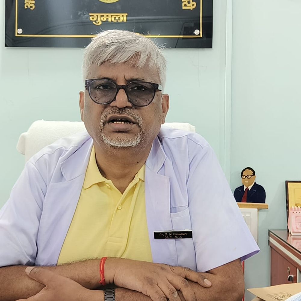 सर्पदंश पर सिविल सर्जन ने झाड़-फूंक के बजाय अस्पताल में तत्काल उपचार कराने की अपील की