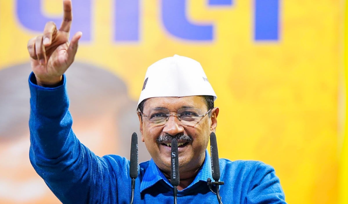 सब कुछ ‘नीयत’ का खेल है: अरविंद केजरीवाल ने पंजाब के सरकारी स्कूल की लाइब्रेरी की तारीफ की