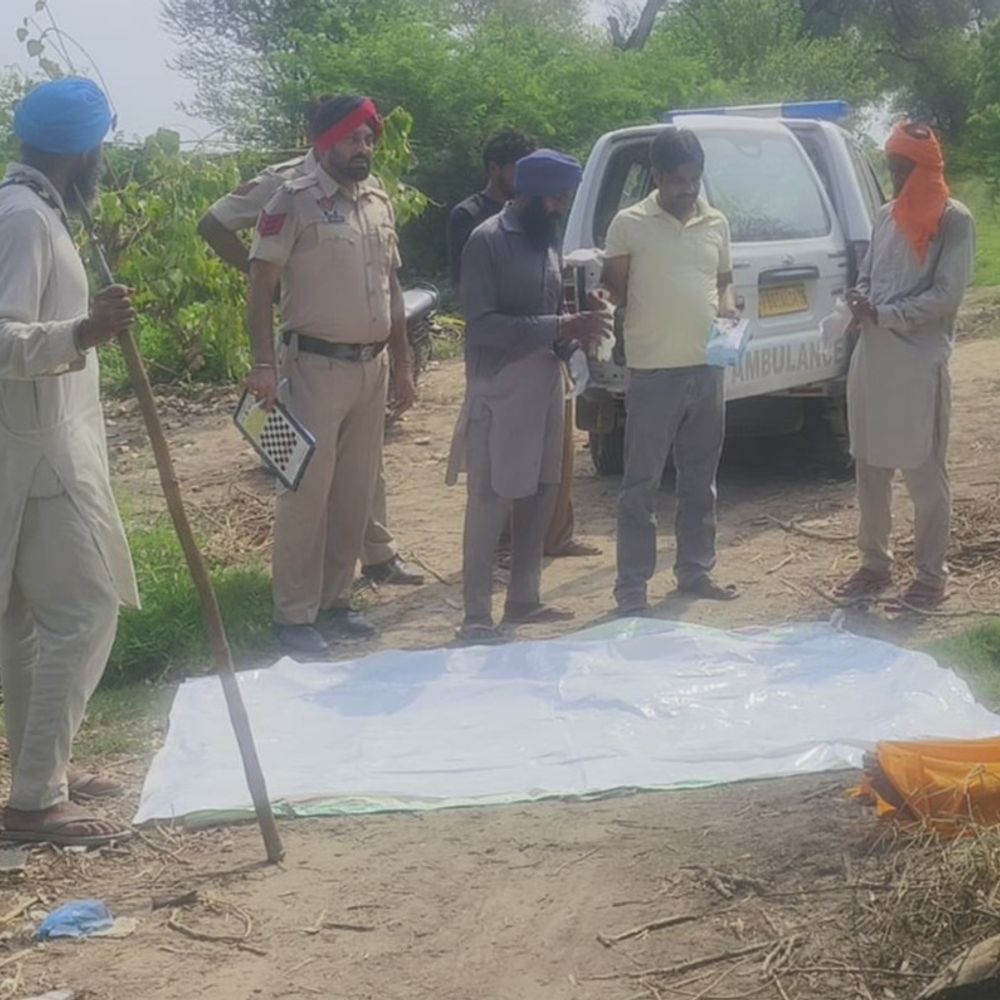 अबोहर में दर्दनाक हादसा::अज्ञात वाहन की टक्कर के बाद नहर में गिरे पिता-पुत्र, तेज बहाव में बहने से पिता की मौत, बेटे को बचाया