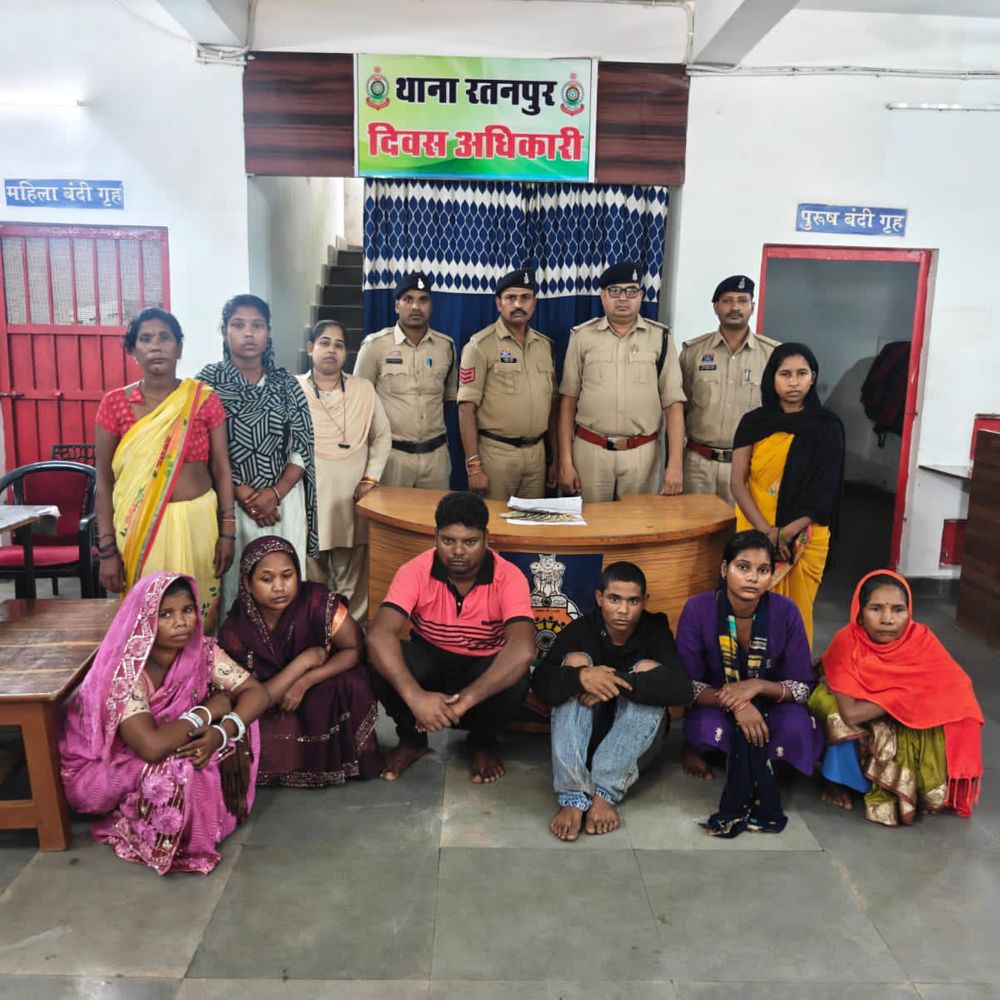 महिला झपटमार गैंग का सोना खरीददार सोनार गिरफ्तार:चोरी का 7 तोला गला सोना जब्त, कोरबा-बिलासपुर में वारदातें, पूछताछ में सामने आया नाम